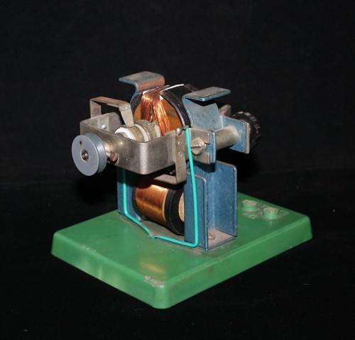 Dampfmaschine elektromotor - dampfmaschine,